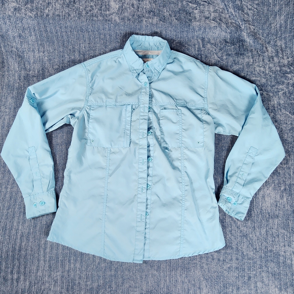 World Wide Sportsman Light Blue Button-Down Outdoor Shirt